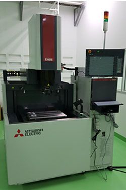 เครื่องตัดโลหะอัตโนมัติด้วยการสปาร์ค EA8S เครื่องตัดโลหะอัตโนมัติด้วยการสปาร์ค EA8S